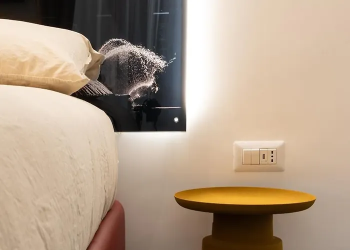 Pensión Embassy 4*