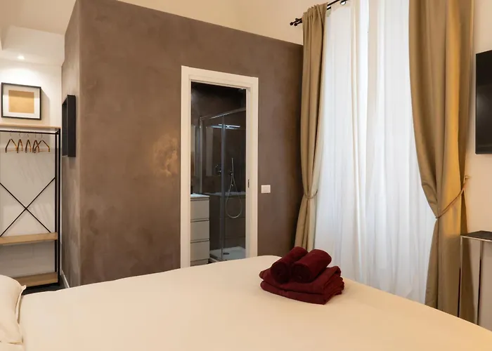 Embassy Pensión 4*